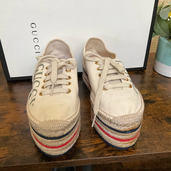 GUCCI 
Canvas Logo Lace-Up Platform Espadrilles 36 Greggio Grege - Picture 3 of 15